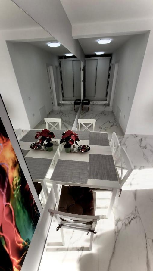 Apartament Magic Mirror Satu Mare Zewnętrze zdjęcie